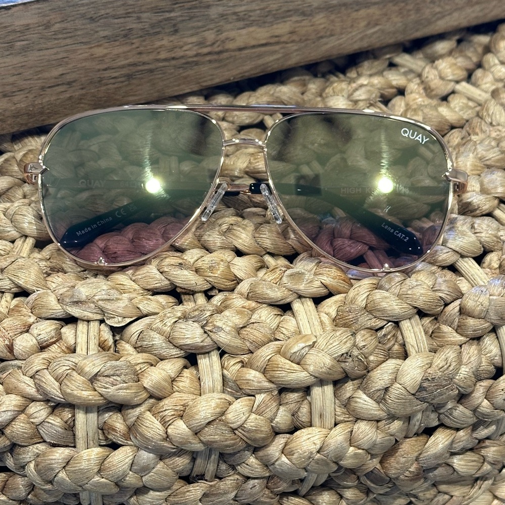 QUAY sunglasses, never worn